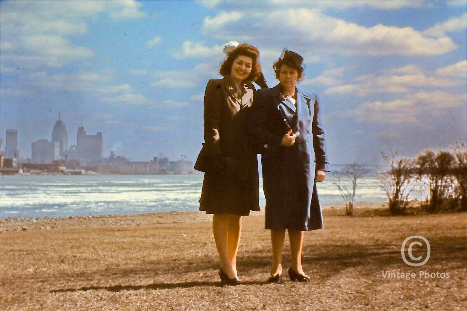 1950s American Fashion - Two Women