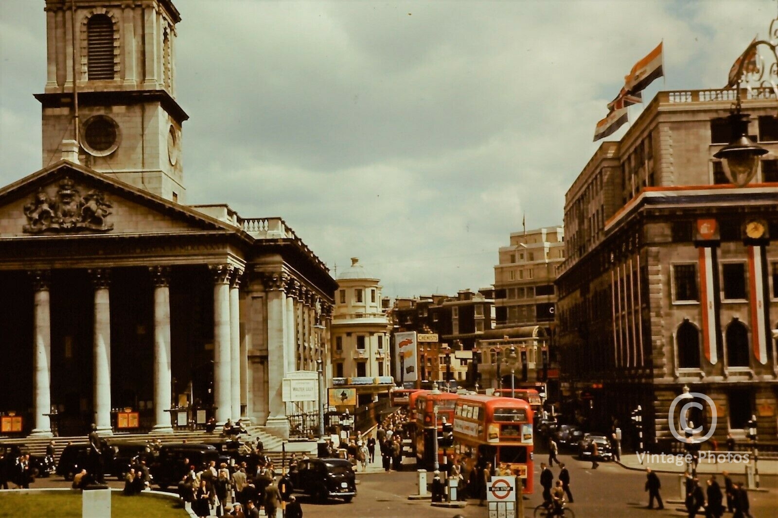 1950s St Martin in the fields Dunccanon Street London 1953